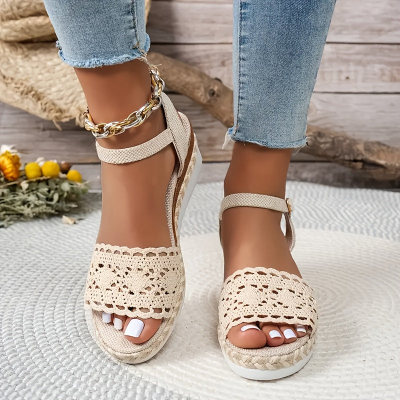 Sandalias romanas de cuña trenzada