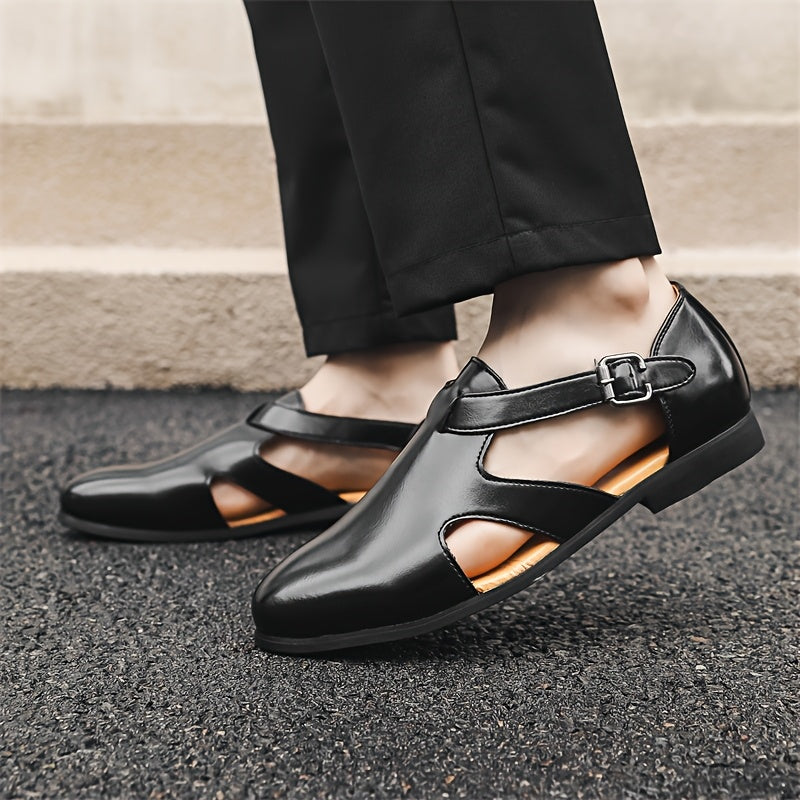 Zapatos de cuero huecos y puntiagudos