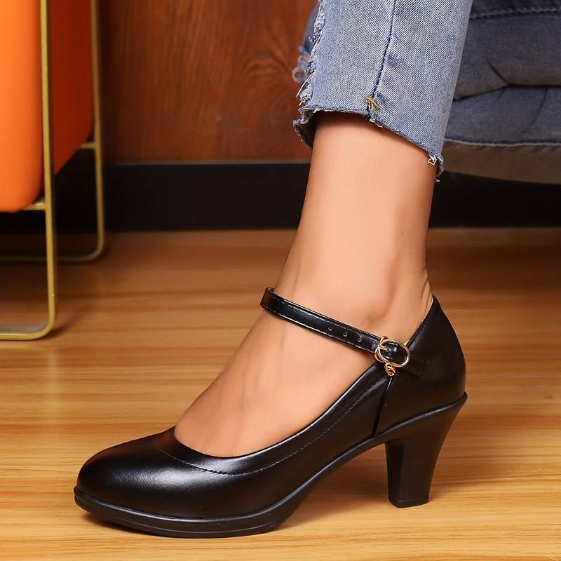 zapatos de mamá de mediana edad