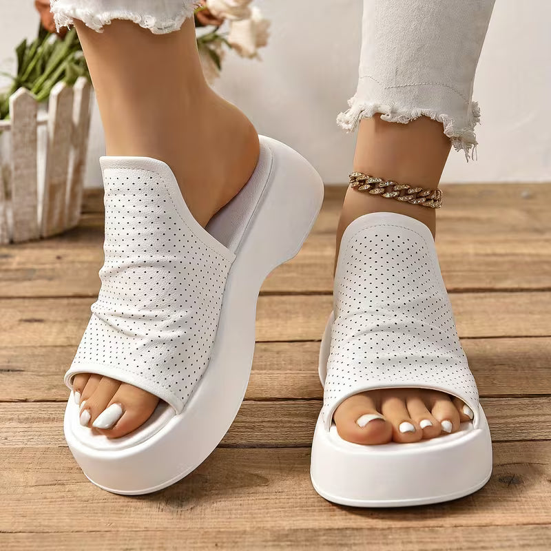 Sandalias de plataforma caladas con abertura en la puntera para mujer