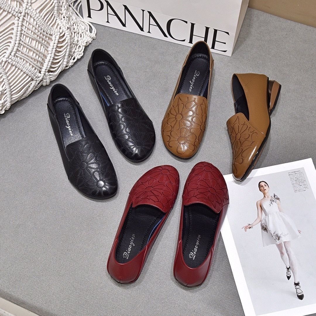 🚚Envío gratis🚚Zapatos de piel con tacón bajo bordados