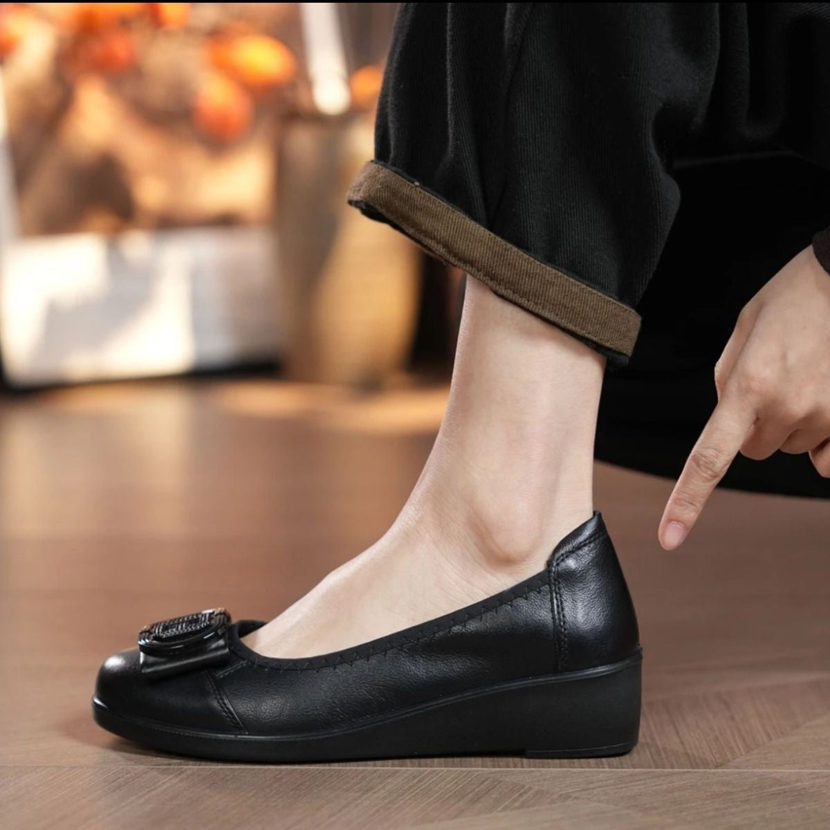 Zapatos Negros de Cuña con Hebilla para Mujer