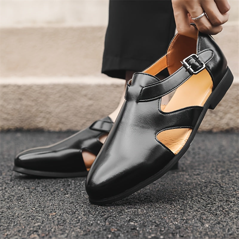 Zapatos de cuero huecos y puntiagudos