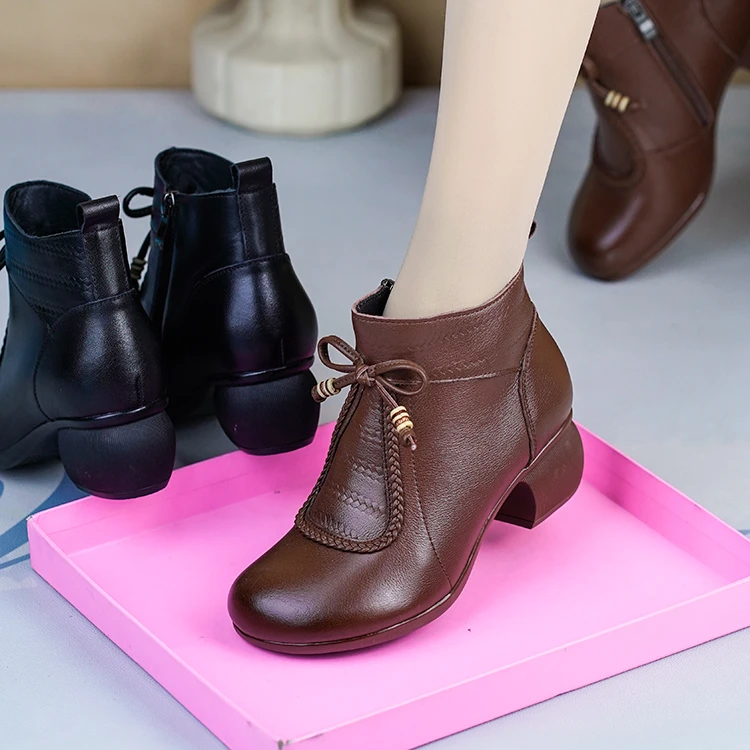 Botas de terciopelo de tacón medio de piel auténtica