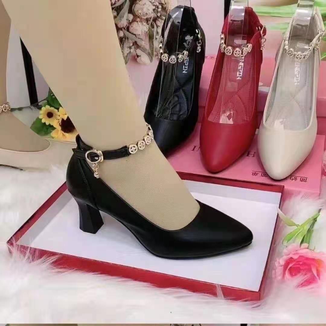 Nuevo estilo de tacones altos de una pieza