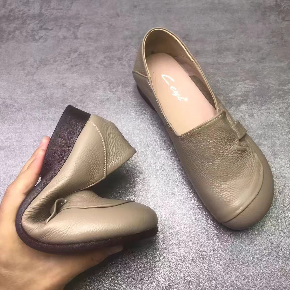 Zapatos de madre con suela blanda de piel de vaca