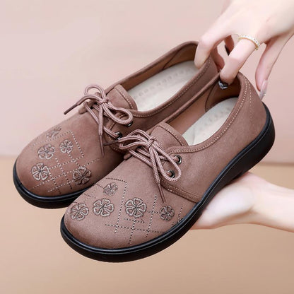 Zapatos de suela blanda bordados para mujer