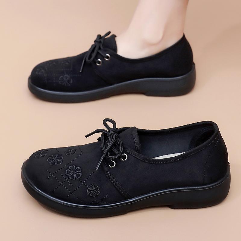Zapatos de suela blanda bordados para mujer