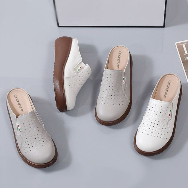 Pantuflas cerradas de piel auténtica con suela blanda