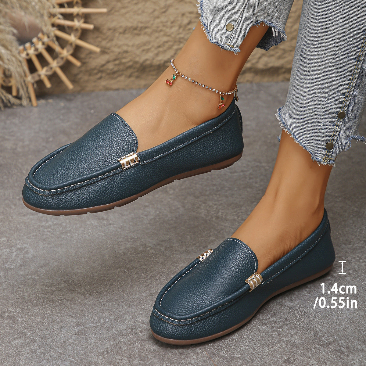 Zapatos planos de mujer, sin cordones.