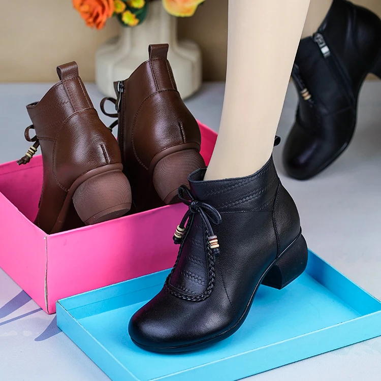Botas de terciopelo de tacón medio de piel auténtica