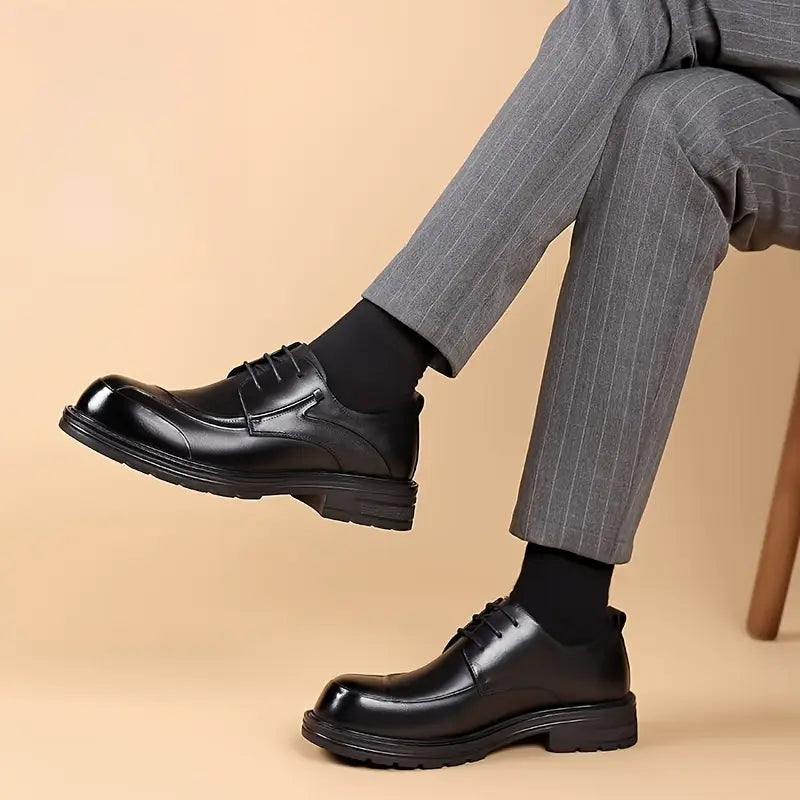 Zapatos de cuero de negocios