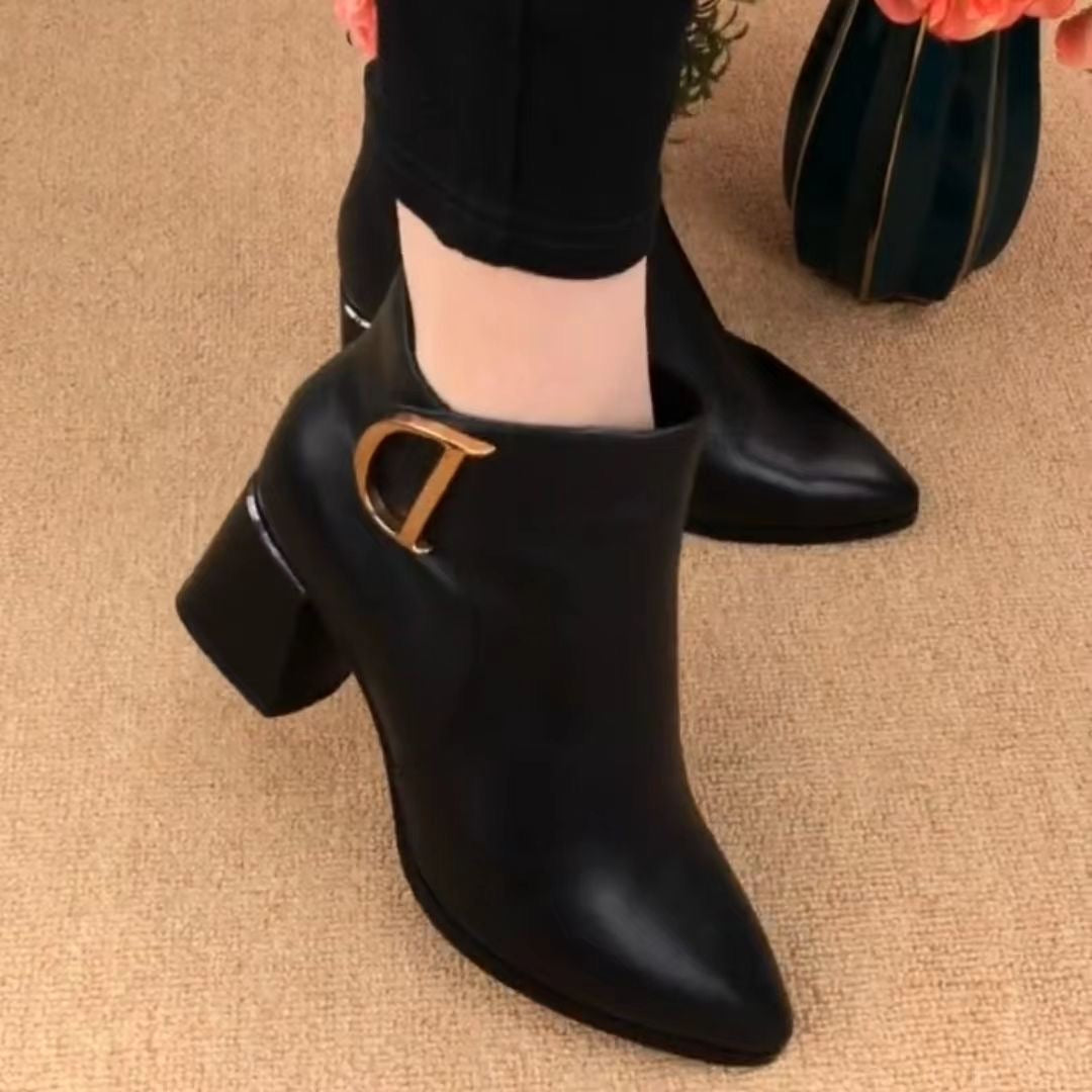 Botas de tacón grueso con cremallera lateral