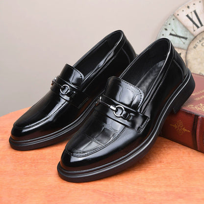 Zapatos de cuero para hombre estilo británico — 50% de descuento