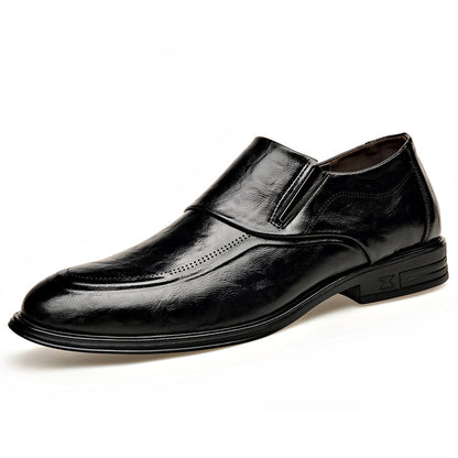 Zapatos de cuero para hombre de punta afilada y suela blanda