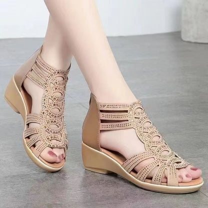 Sandalias tipo gladiador de piel suave para mujer
