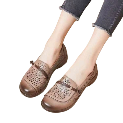 Zapatos planos perforados de punta redonda para mujer