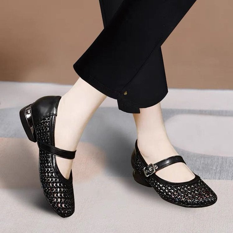 Zapatos con aberturas para mujer