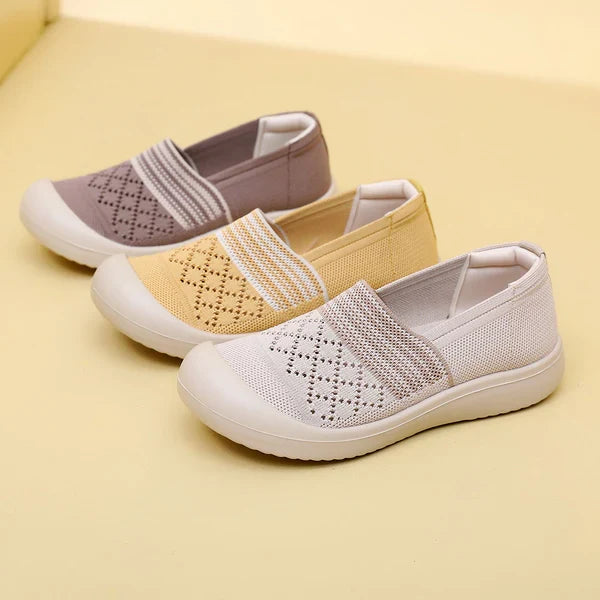Zapatos casuales calados y transpirables, antideslizantes y resistentes al desgaste, suela blanda y cómoda