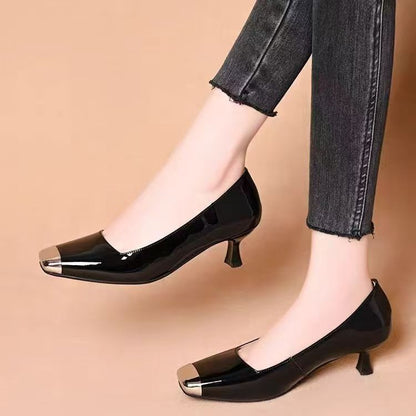 Zapatos de tacón alto de charol estilo francés