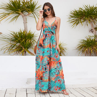 Vestido de tirantes finos y escote en V