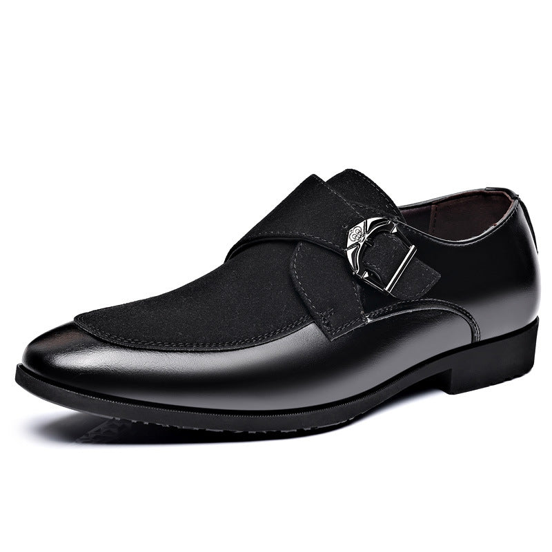 Zapatos de talla grande de punta