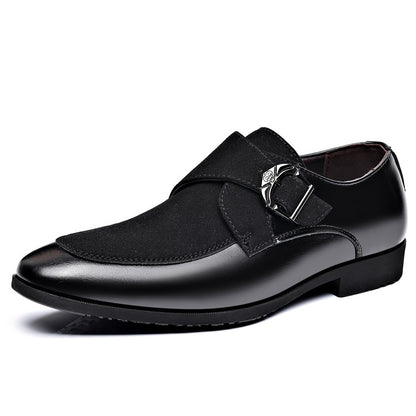 Zapatos de talla grande de punta