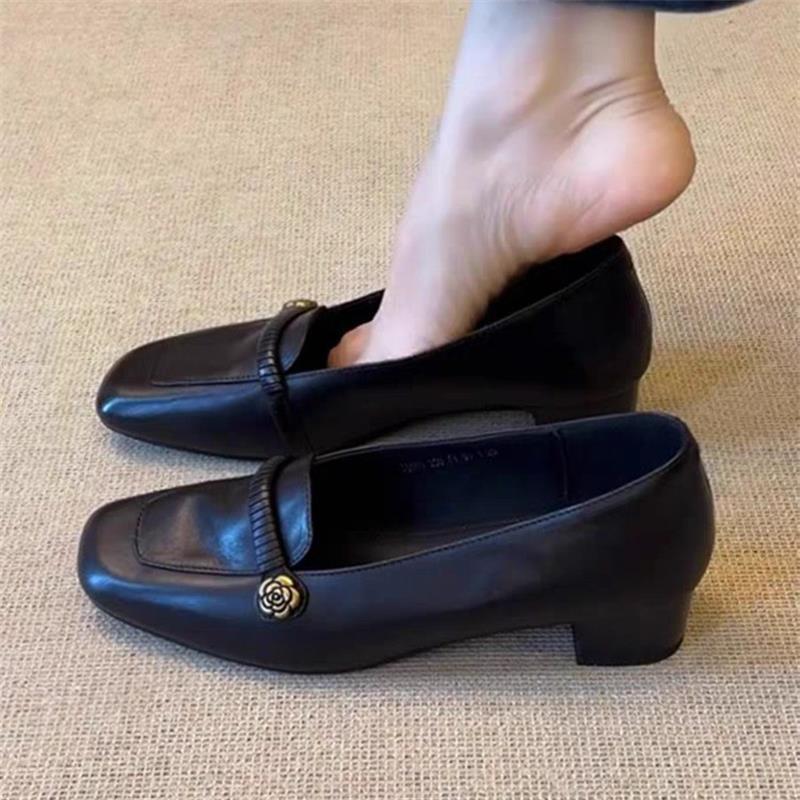 Mocasines de mujer con tacón en bloque y estilo francés
