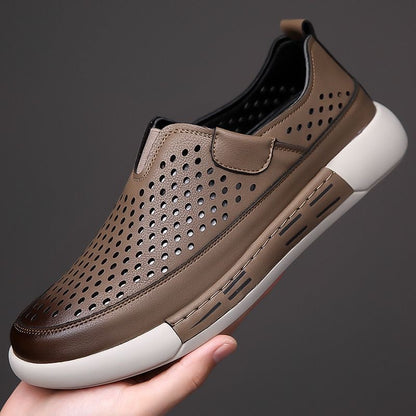 Zapatos slip-on para hombre con recortes