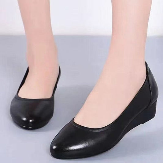 Zapatos de piel con suela blanda y punta redonda para mujer