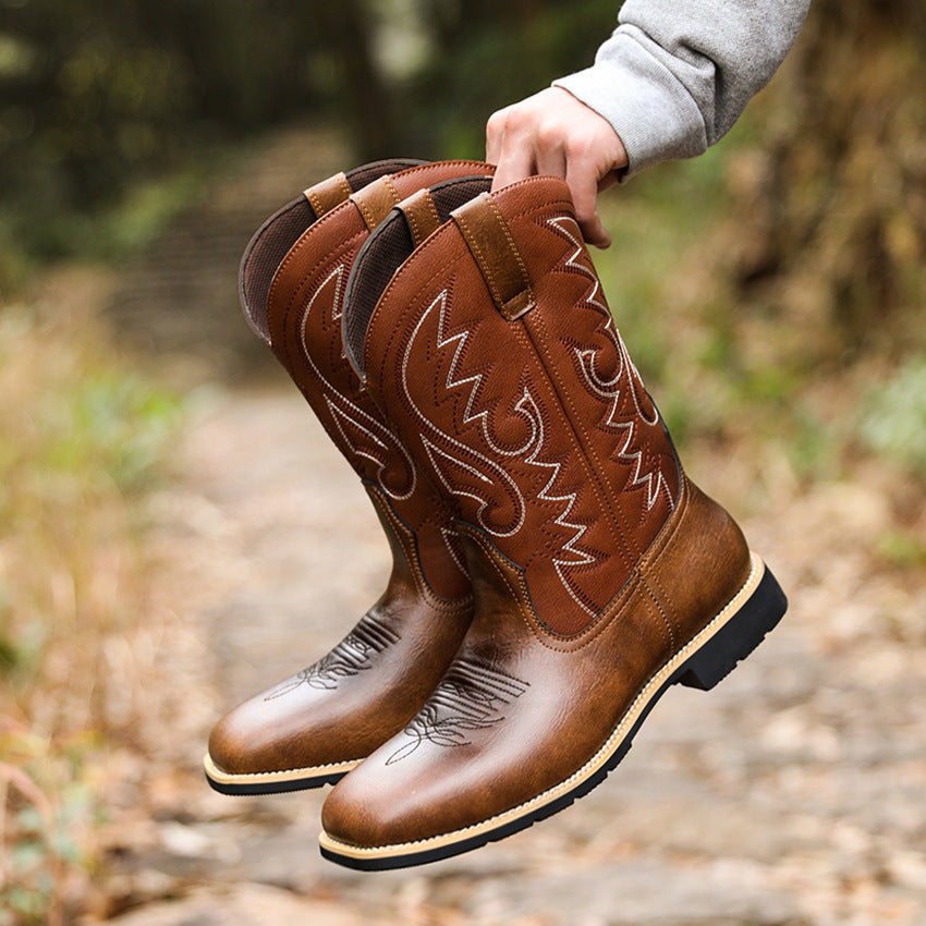 Botas vaqueras vintage de caña alta bordadas