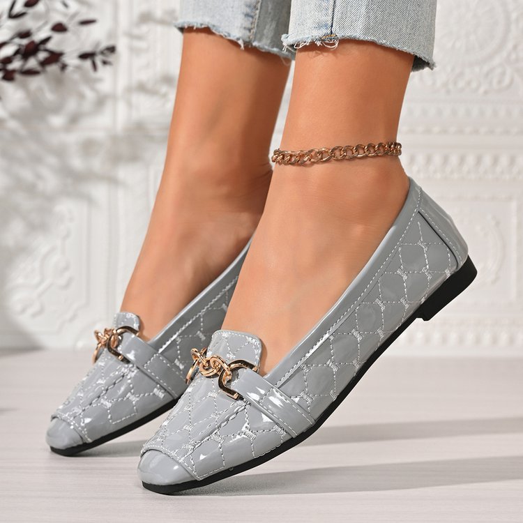 50% de descuento en zapatos planos para mujer