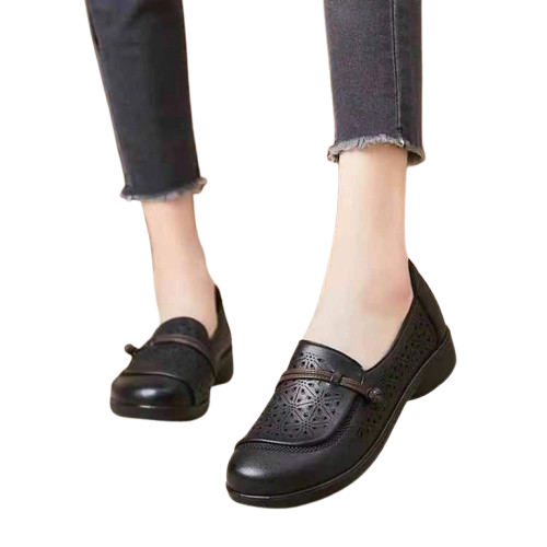 Zapatos planos perforados de punta redonda para mujer