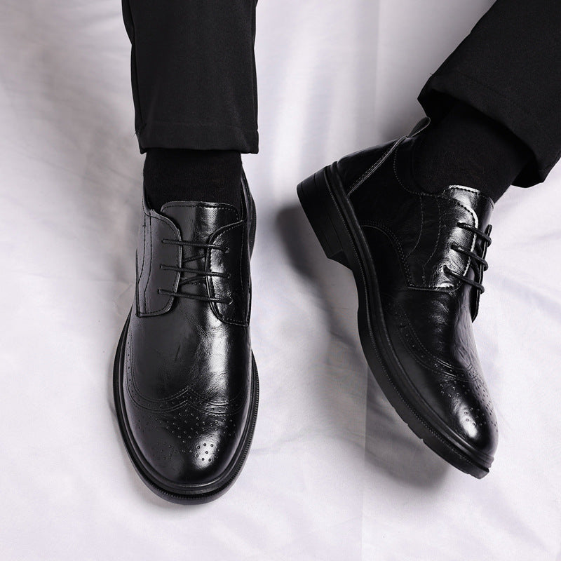 Zapatos casuales de cuero perforado estilo británico para hombre