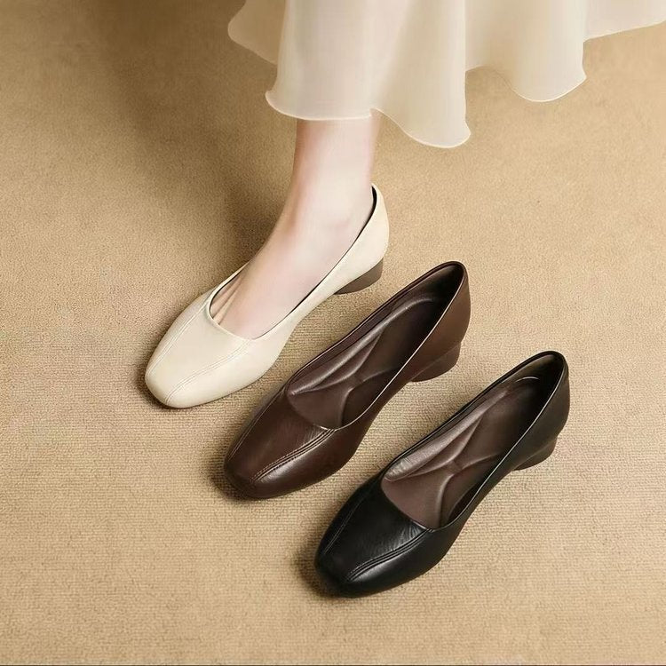 Zapatos de salón de cuero suave con punta cuadrada para mujer