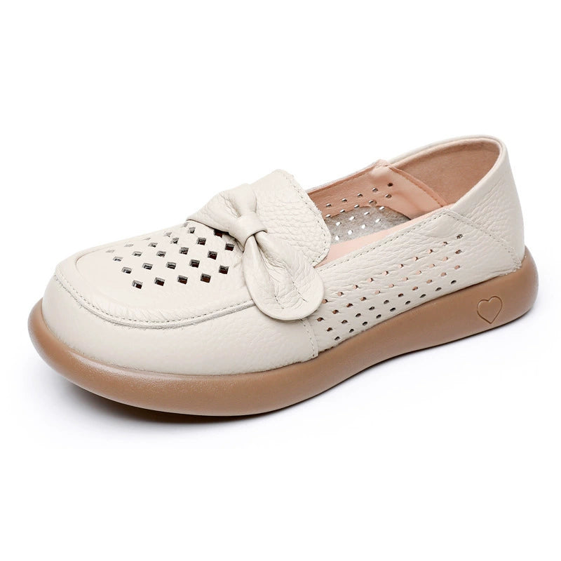 Zapatos planos con suela y parte superior blandas, y aberturas