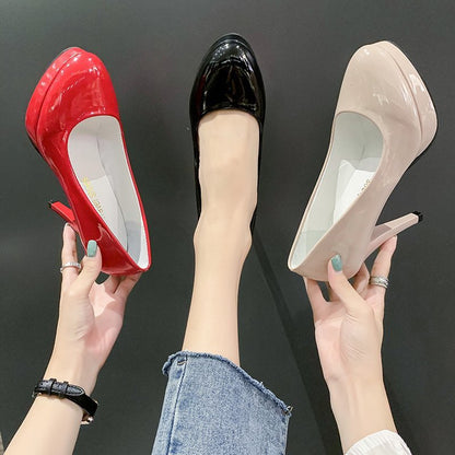 (piel lacada, blanco y negro, rojo) tacones altos femeninos
