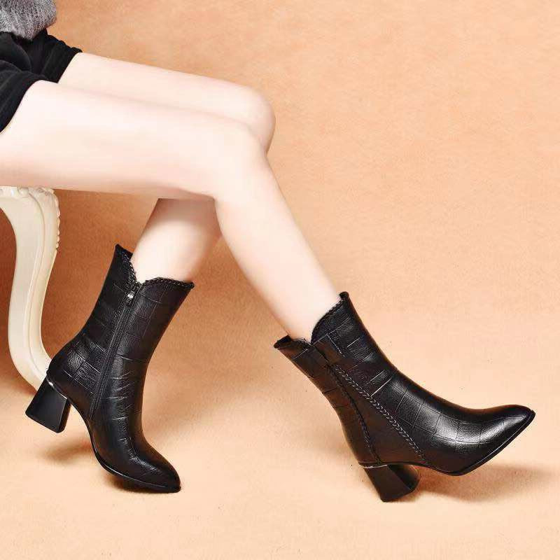 Botines Negros de Tacón para Mujer