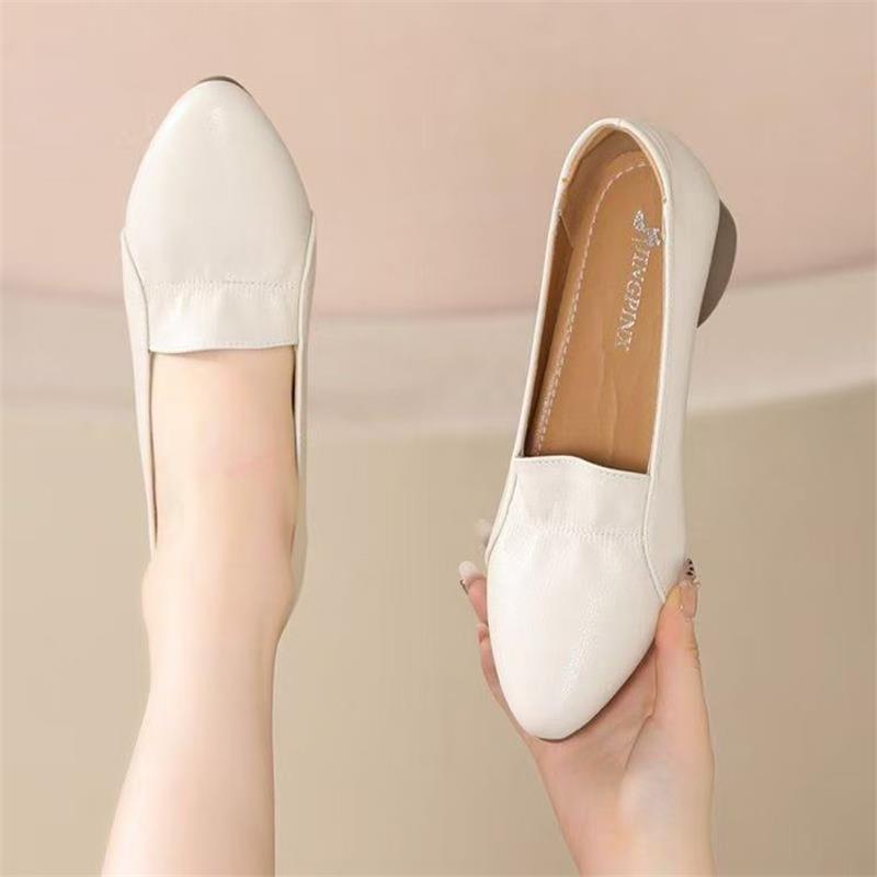 Zapatos de piel de corte bajo versátiles