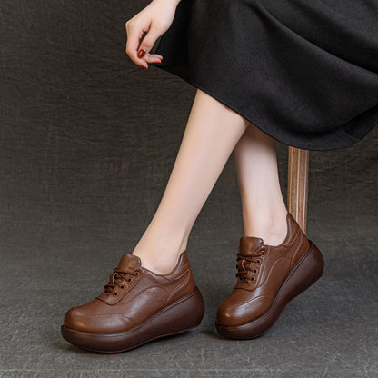 Zapatos de cuero de plataforma de corte bajo para mujer