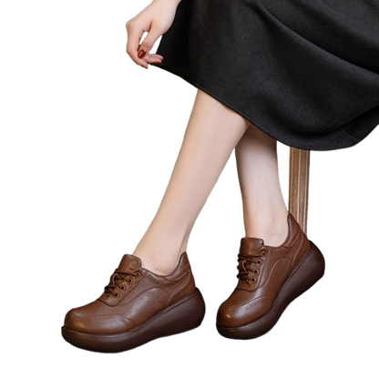 Zapatos de cuero de plataforma de corte bajo para mujer