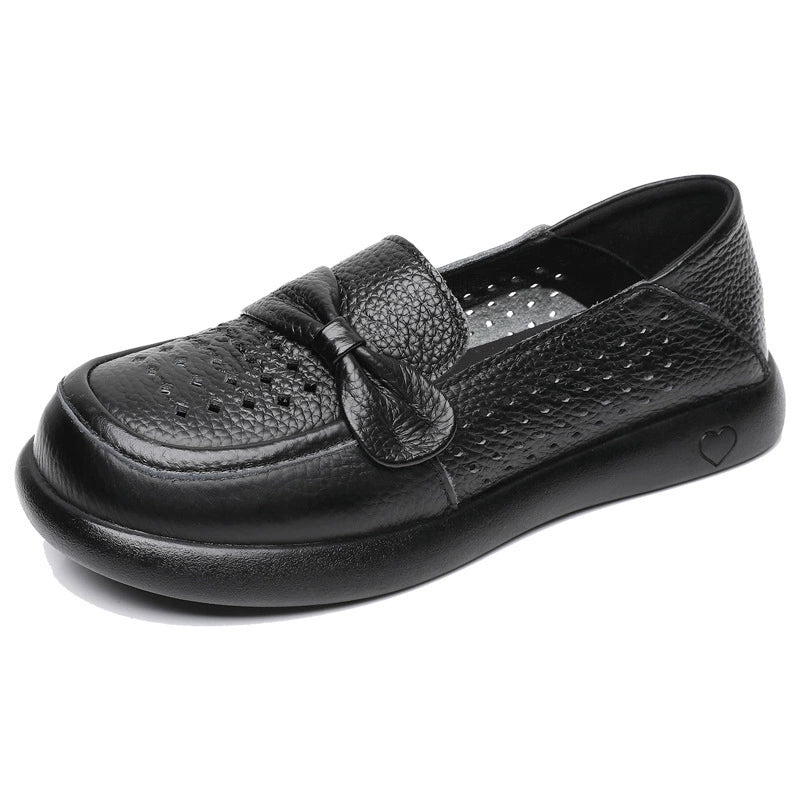 Zapatos planos con suela y parte superior blandas, y aberturas