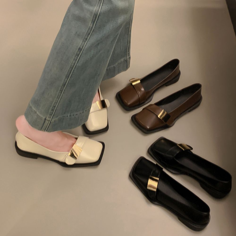 Mocasines de mujer con punta cuadrada y suela blanda