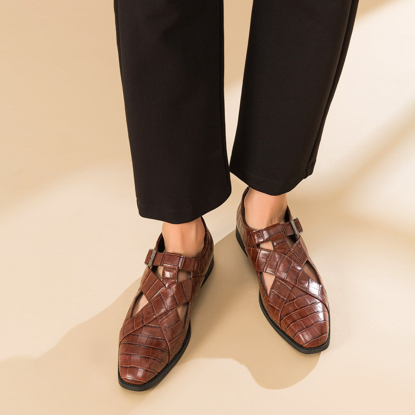 🐂Cuero🐂Zapatos de cuero con huecos cruzados