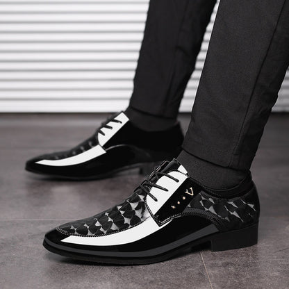 Zapatos de cuero para hombre con cordones y paneles de piel de vaca