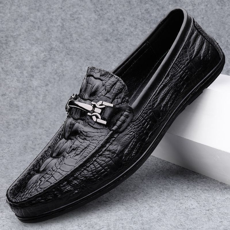 Zapatos de cuero texturizado con grano de cocodrilo
