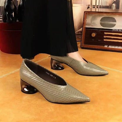 Zapatos de piel con tacón en bloque y estampado de serpiente
