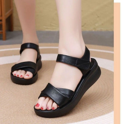 Sandalias de cuero suave ligeras y antideslizantes