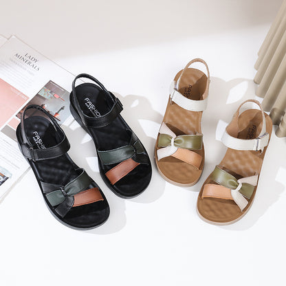 Sandalias planas de cuero auténtico coloridas