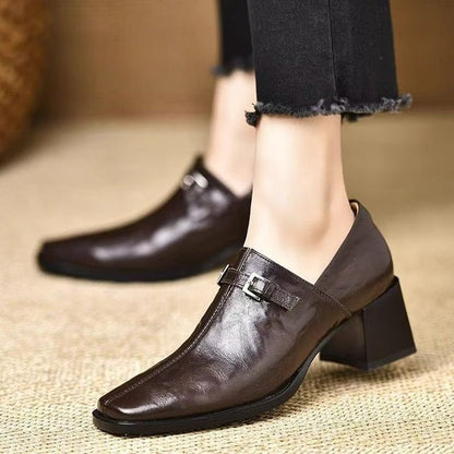 Zapatos de piel de estilo retro con tacón en bloque y hebilla
